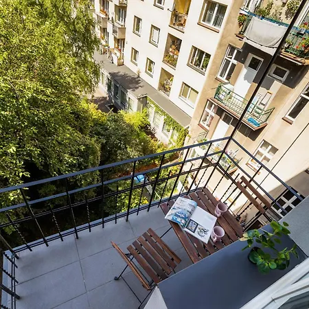 Solna Studio Cracow By Renters